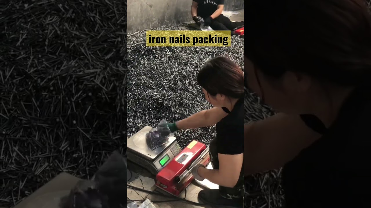 How does China Iron nails factory packing nails