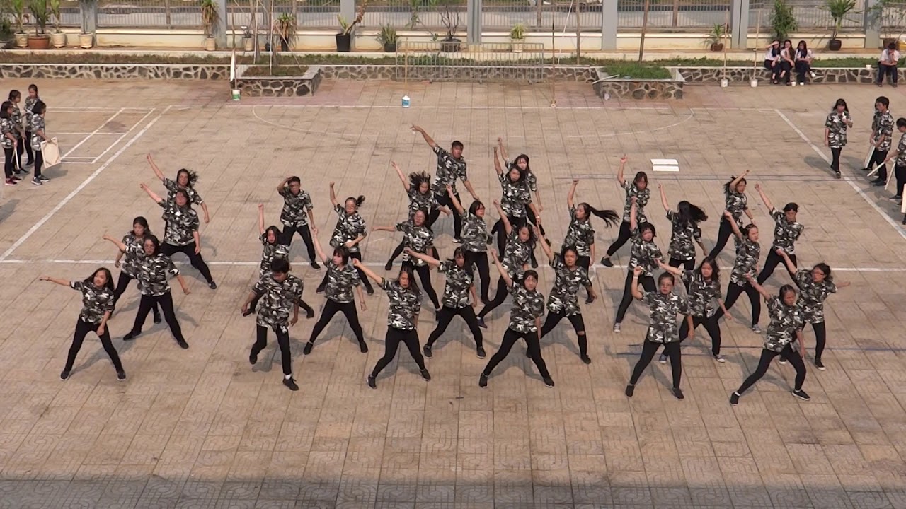 Flashmob 2018 - 11D1 - THPT Gia Định