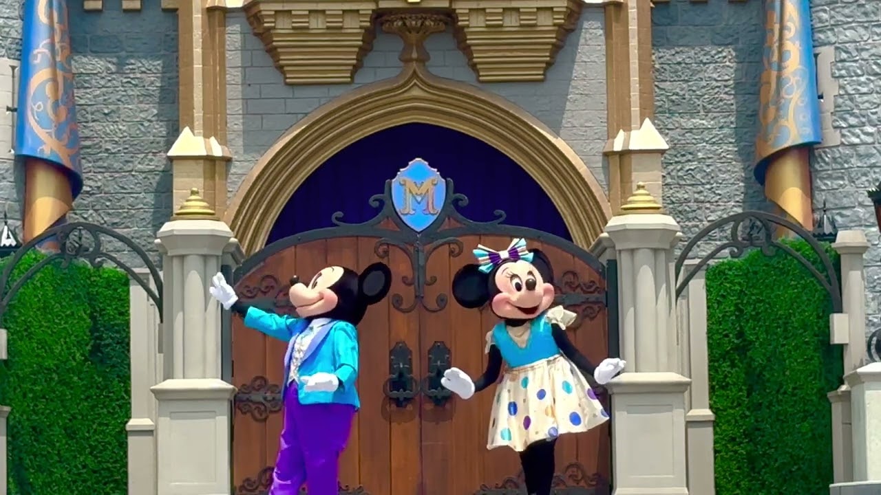 Mickey’s Magical Friendship Faire