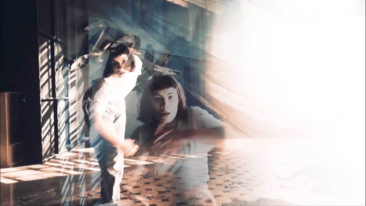 PLAY - (Dance Video) - feat. Leonie Diederike