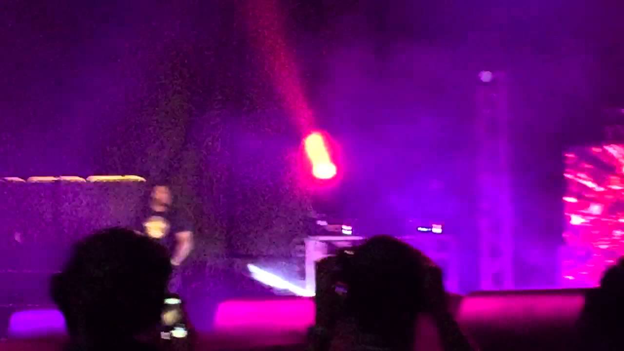 Future - Chosen One (Live at the BB&T Center in Sunrise,FL