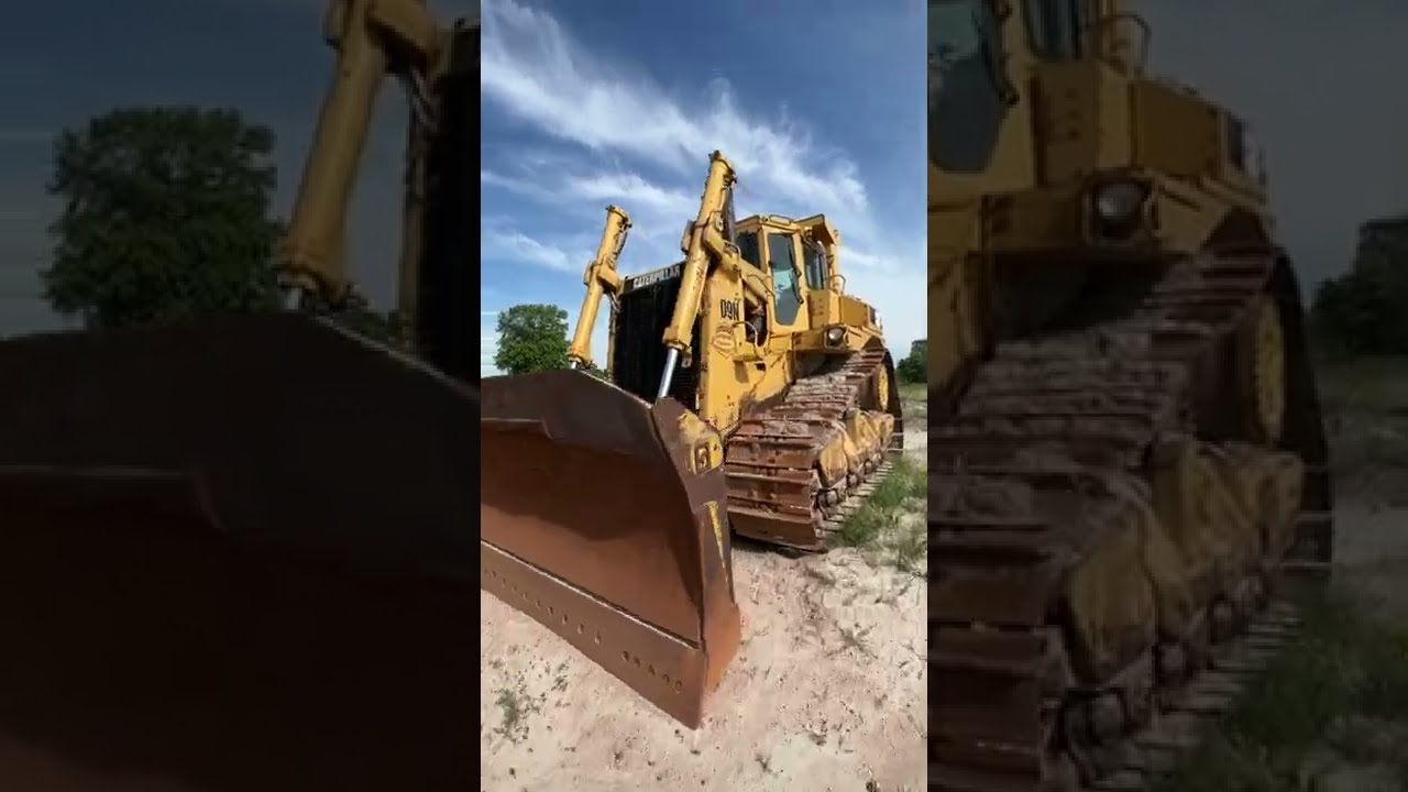 How to Operate a Caterpillar D9 Bulldozer