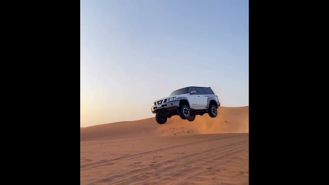 Toyota land cruiser LC 100 Dubai desert safari dunes #dubai #fyp #sanddunes