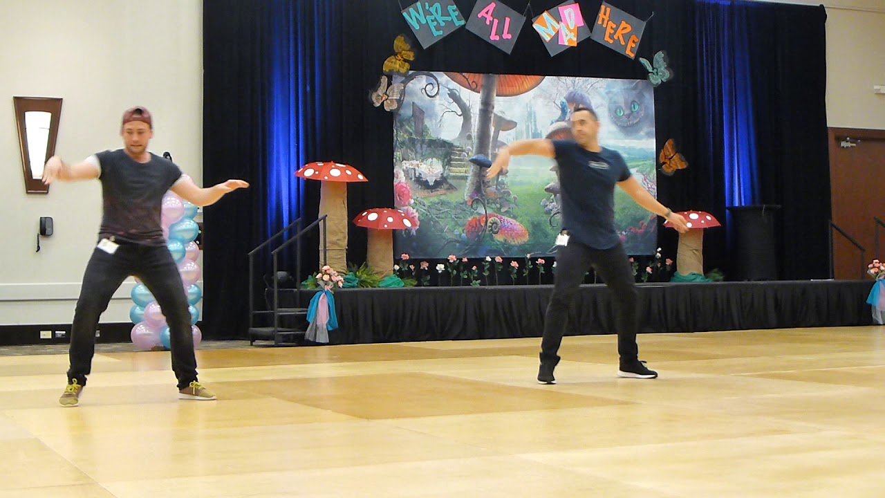 Don't Sweat It Line Dance by Shane McKeever, Rebecca Lee & Fred Whitehouse Demo @2018 Marathon