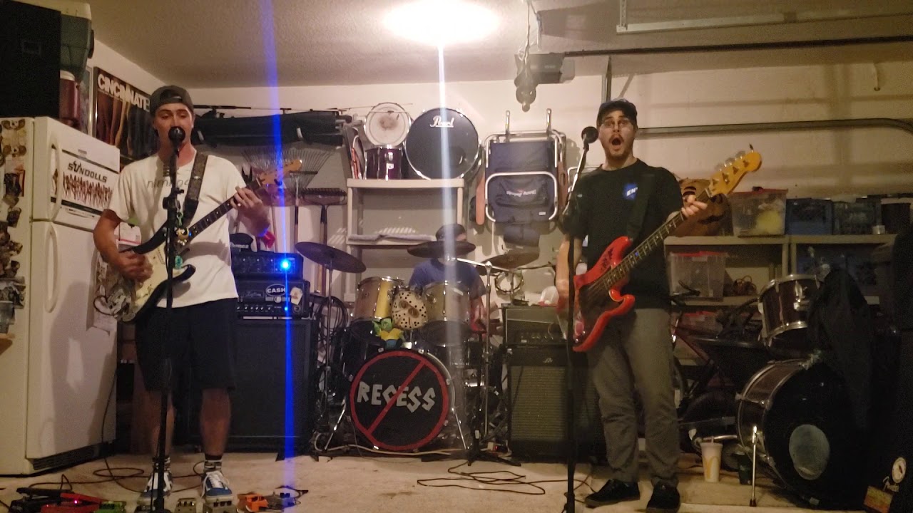 Aliens Exist by Blink 182: band cover