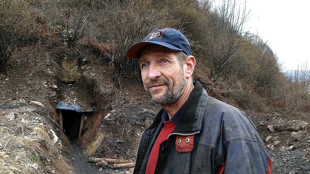 Sinan 20 godina živi u rudarskim jamama Kaknja