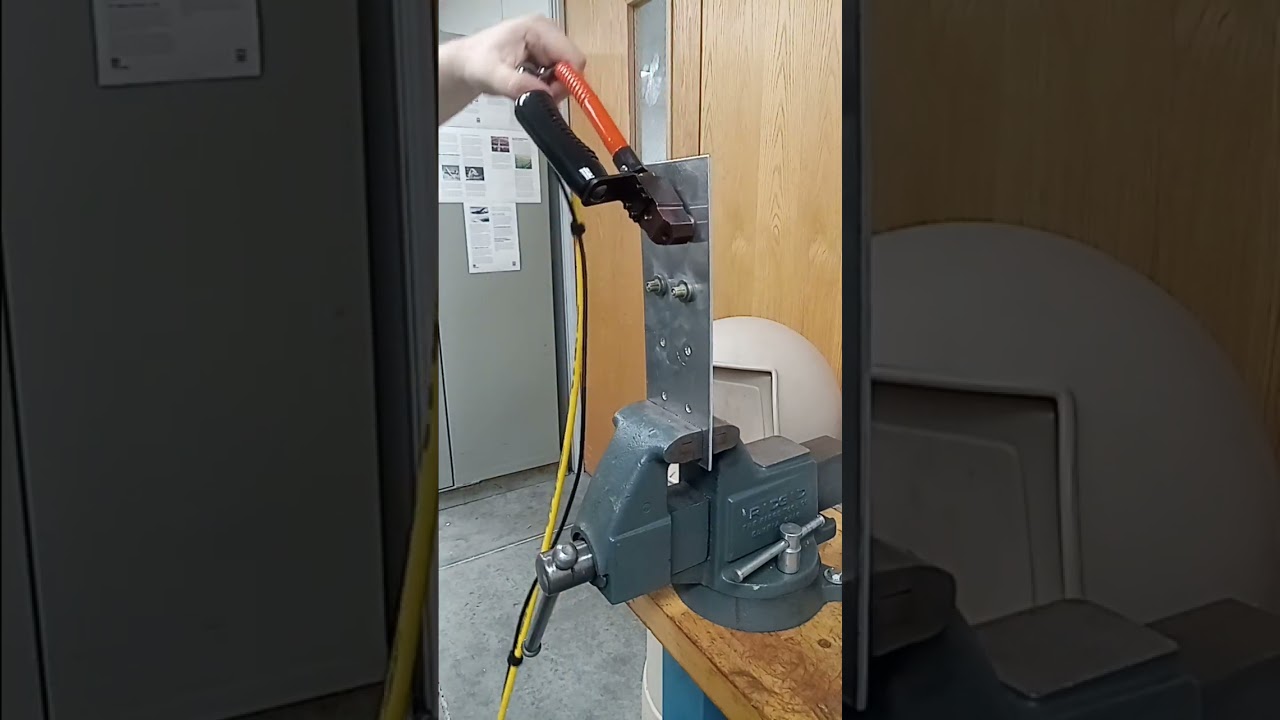 Huck Collar Cutter Removal