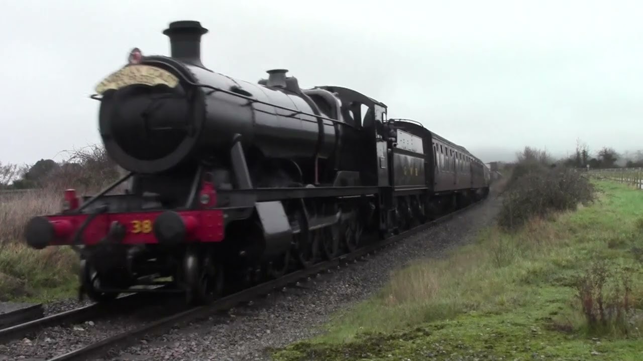 7820 & 3850 Cheltenham & Bishops Cleeve GWSR 28/12/2024