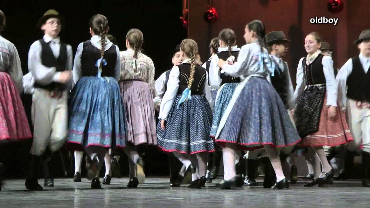 Forrás karácsony - Apróforrás - Bukovinai mulatság