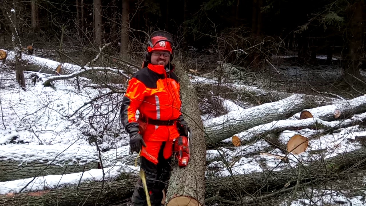 Husqvarna 560XP + Husqvarna Technical Extreme = And great satisfaction !!!