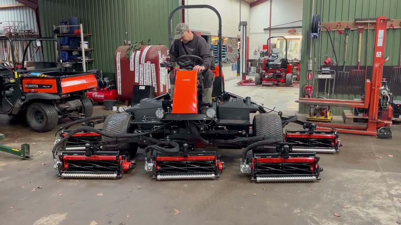Jacobsen Fairway 405 klipper / fairway mower for sale on www.retrade.eu