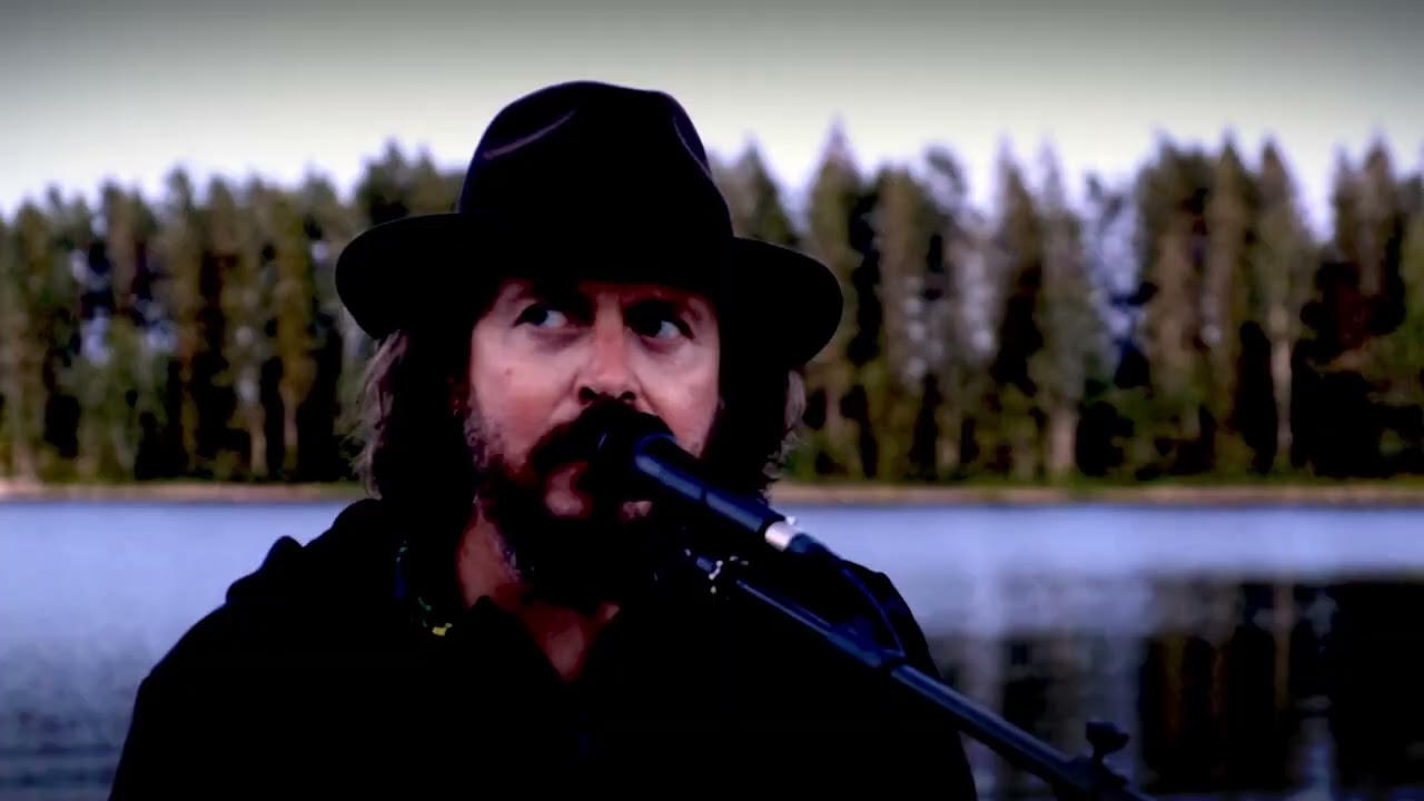 Utan Dom. - Så långsamt att jag tror jag lever (Live - badberget, Östra silen)