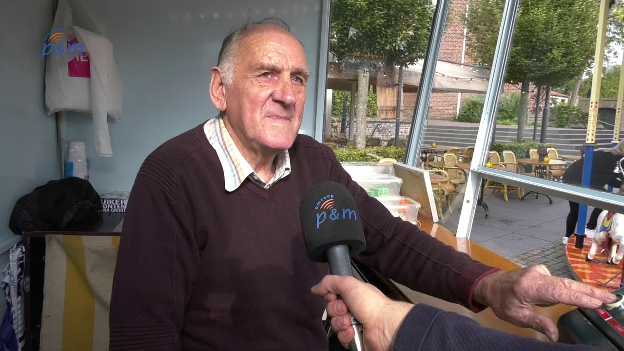 Ad Hoefnagels 40 jaar op kermis Baarlo