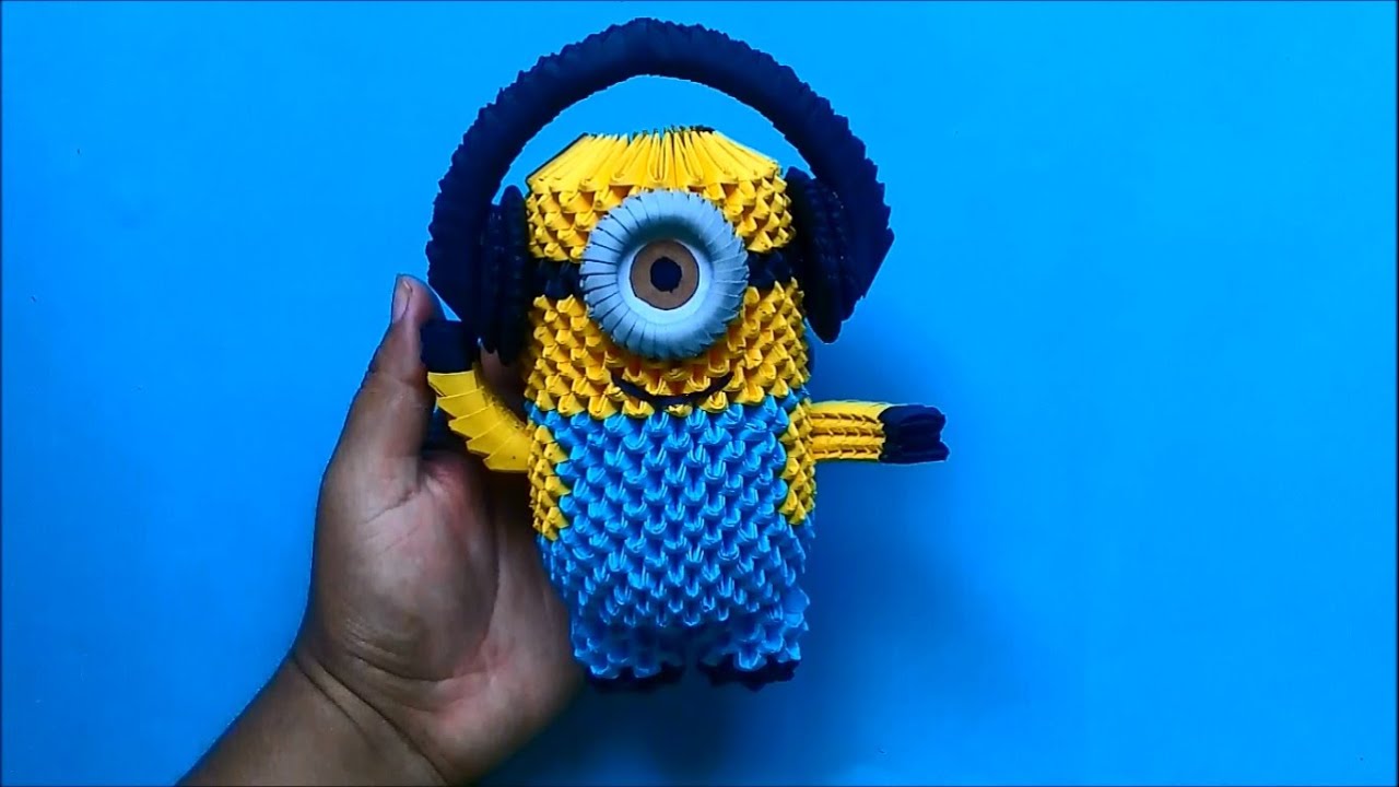 Origami 3D Minion DJ