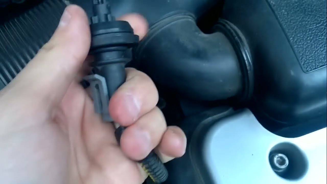 Czujnik temperatury powietrza dolotu IAT trudne odpalanie na zimnym OPEL ASTRA G x16xel