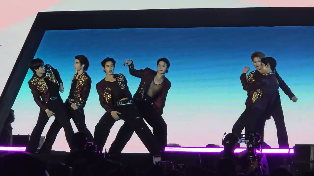 SLOW MOTION -​ DEXX @Amazing Thailand Countdown 2026