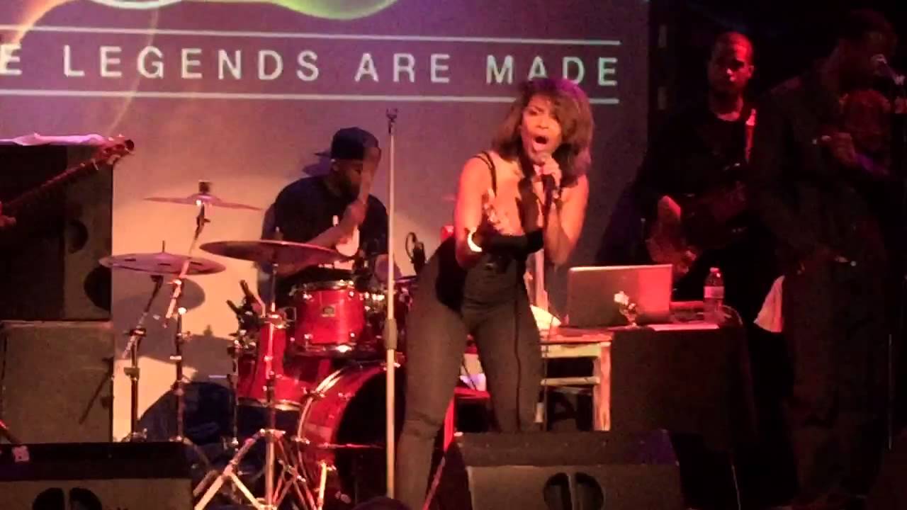 Teedra Moses 