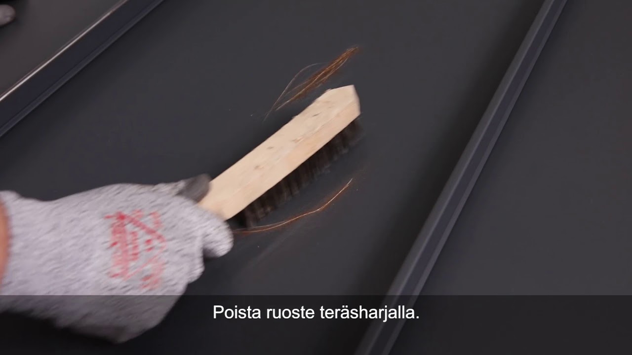 Peltikaton maalaus