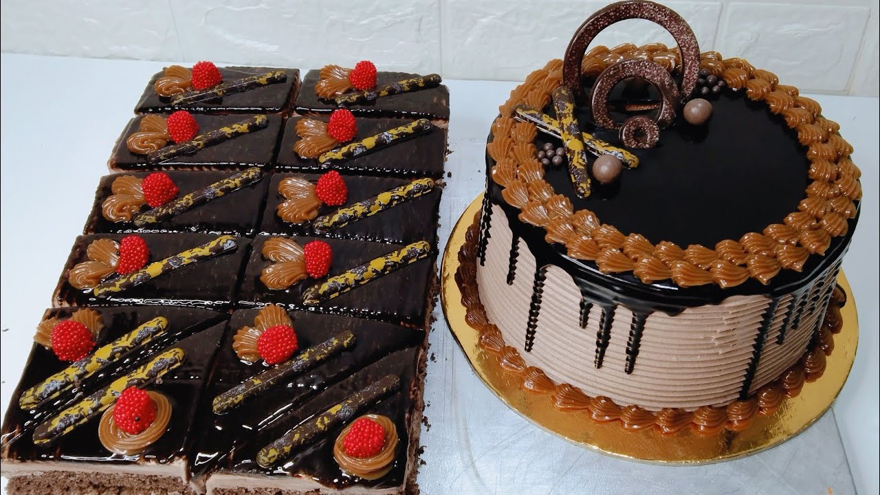من نص كيلو اسبونش😱 عملت دسته جاتوه شيكولاته 😋 وتورته مقاس ١٨ 😱🤎مع سعر البيع💥🎂👌