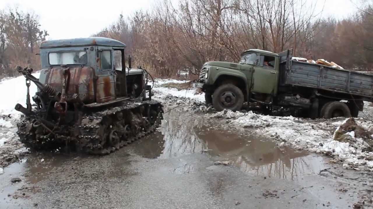 Old Soviet Bulldozer Still At Work