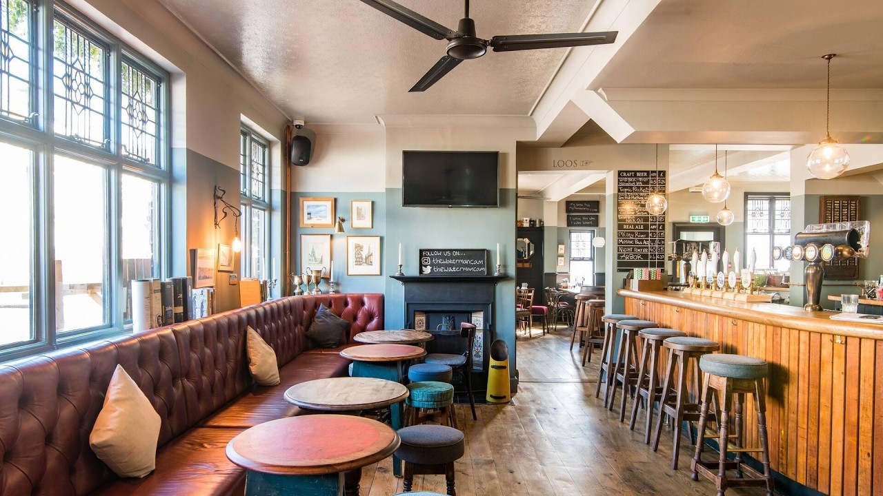 The Waterman, Cambridge, United Kingdom | Travel With Kiara