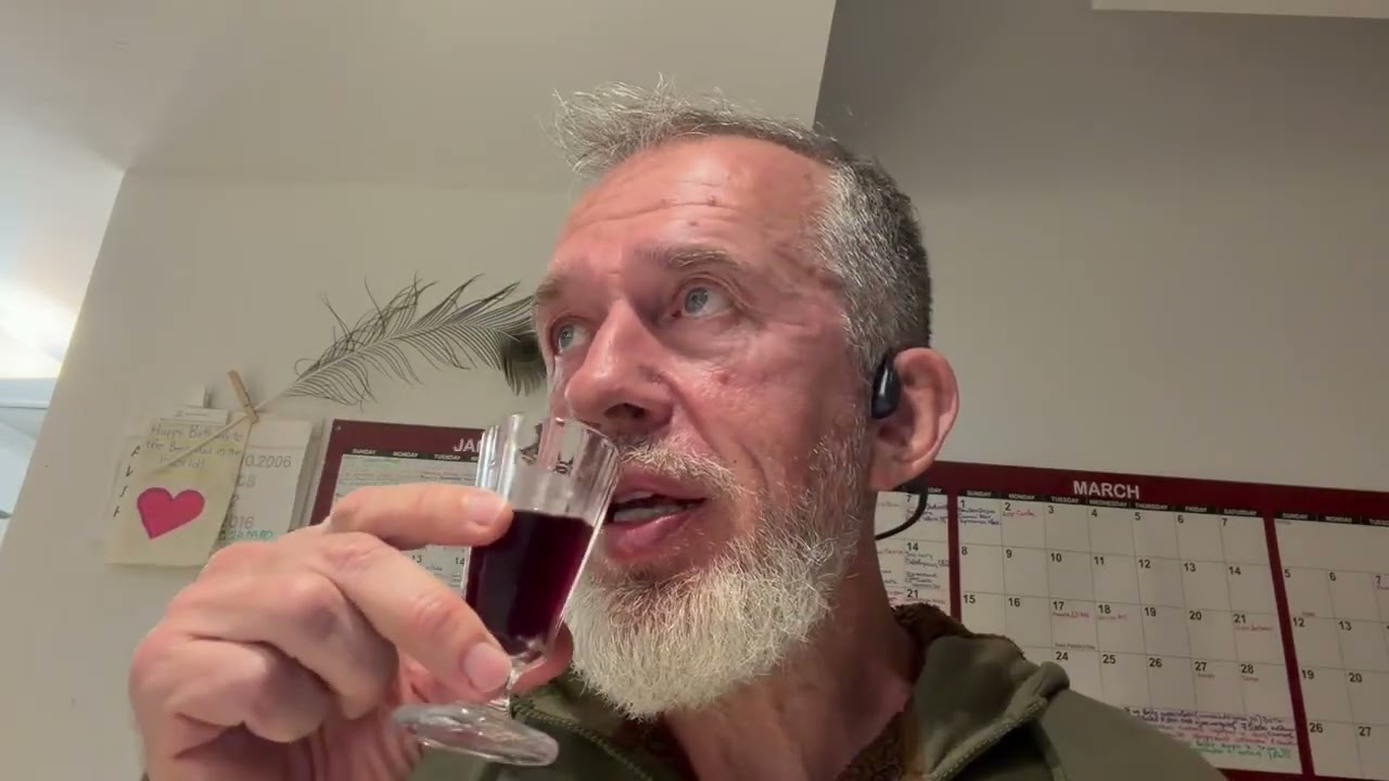 Как я раздавал в СССР кока-колу. Автоматы с газировкой и туберкулезные стаканчики.