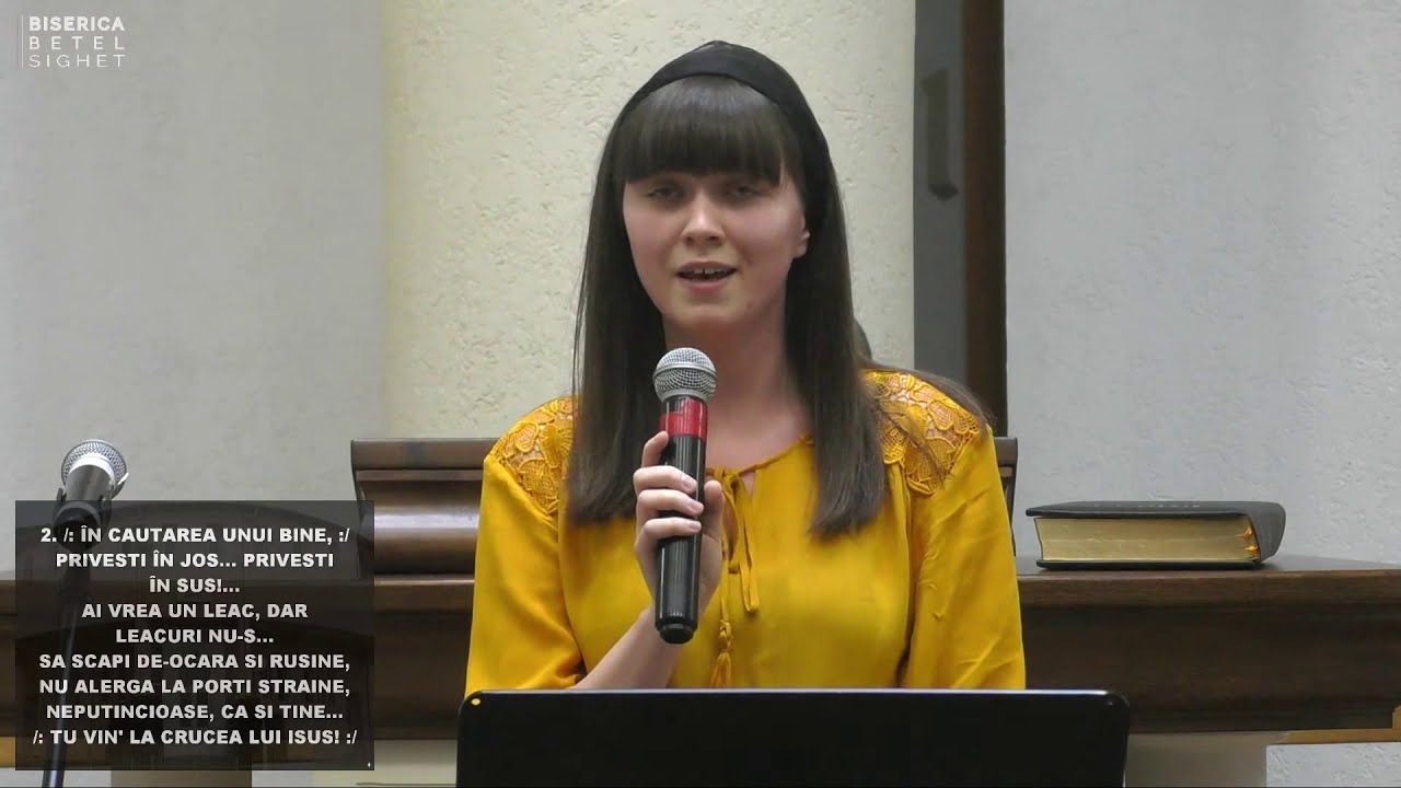 Roxana Şteţi - Mă uit la tine, tu eşti oare?