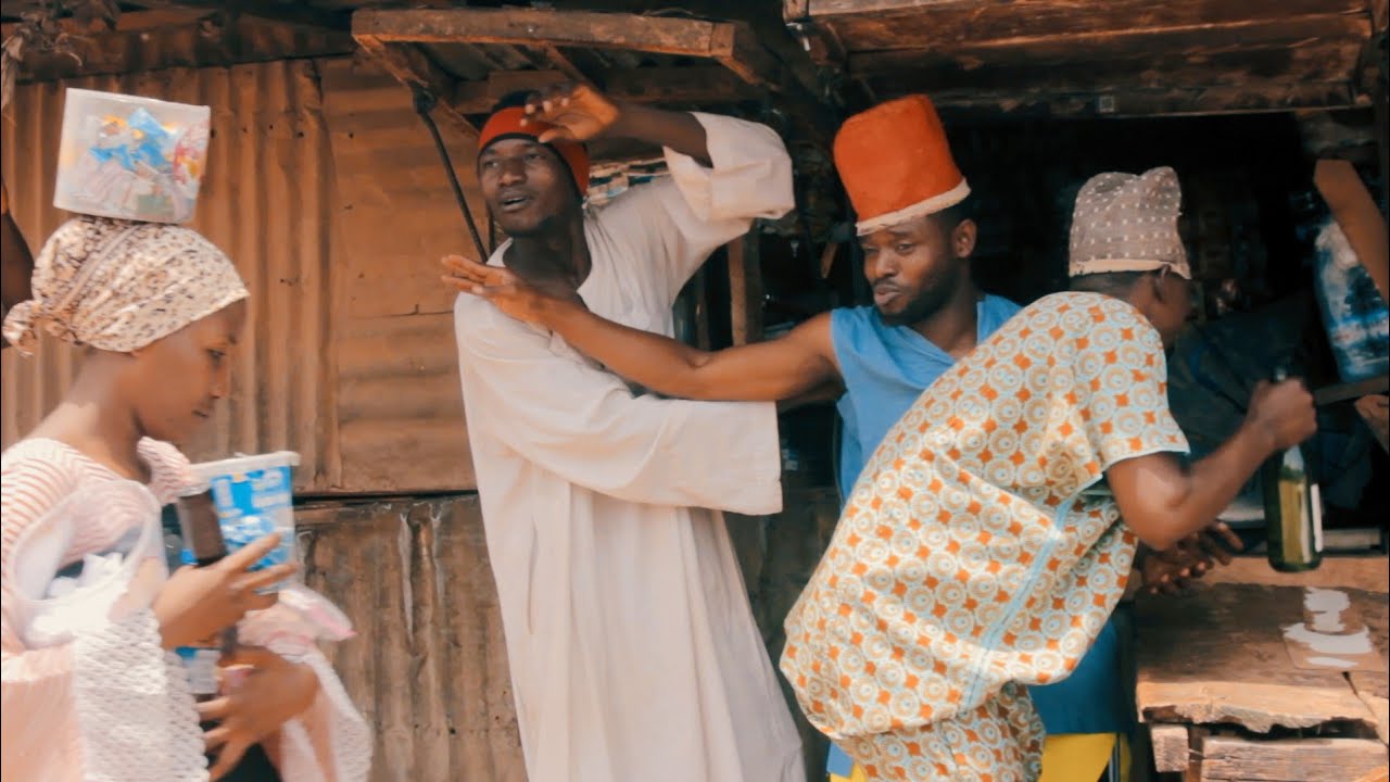 Dan Giya a Shagon Jahilin malami, Sun mishi duka, Dan Sholi Sabon Comedy