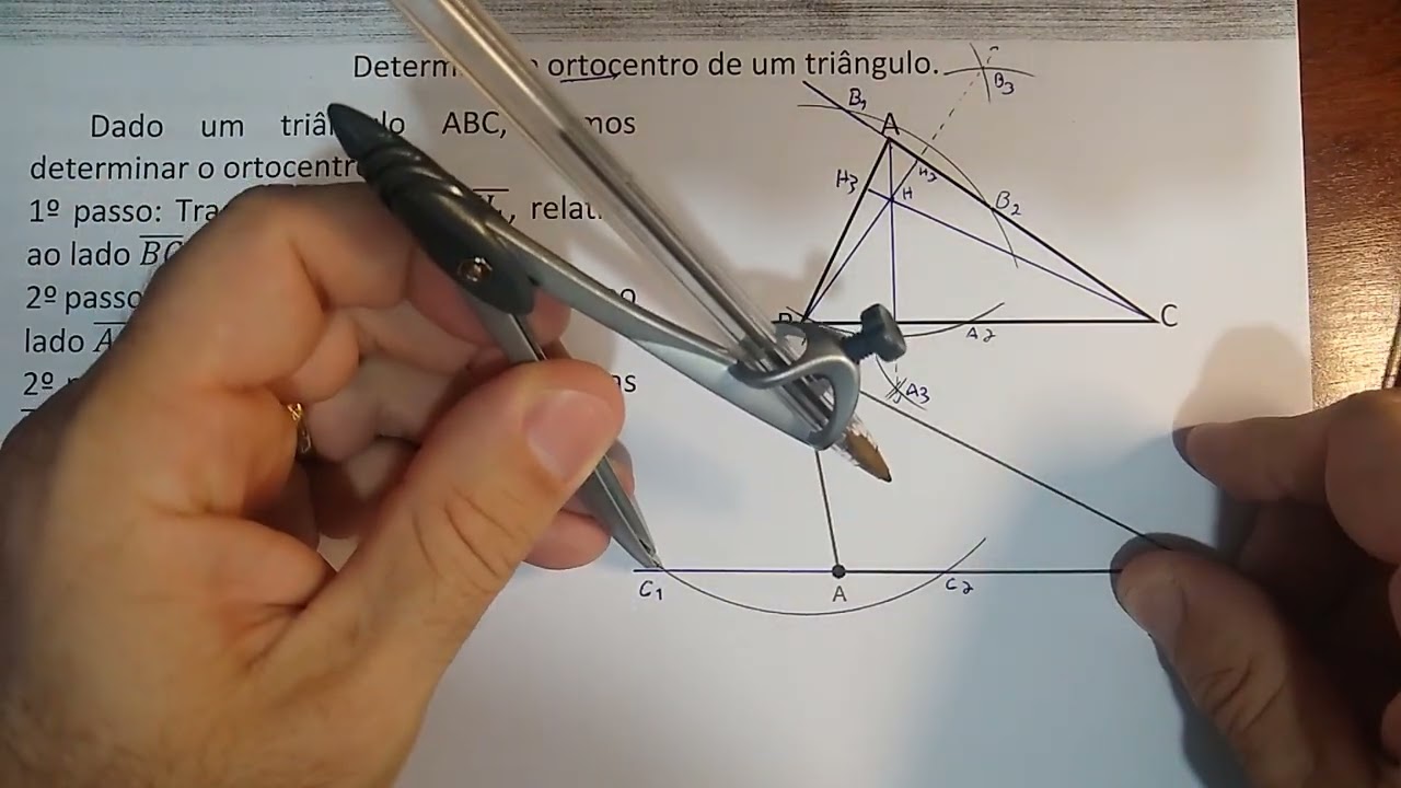 04   Determinar o ortocentro de um triângulo