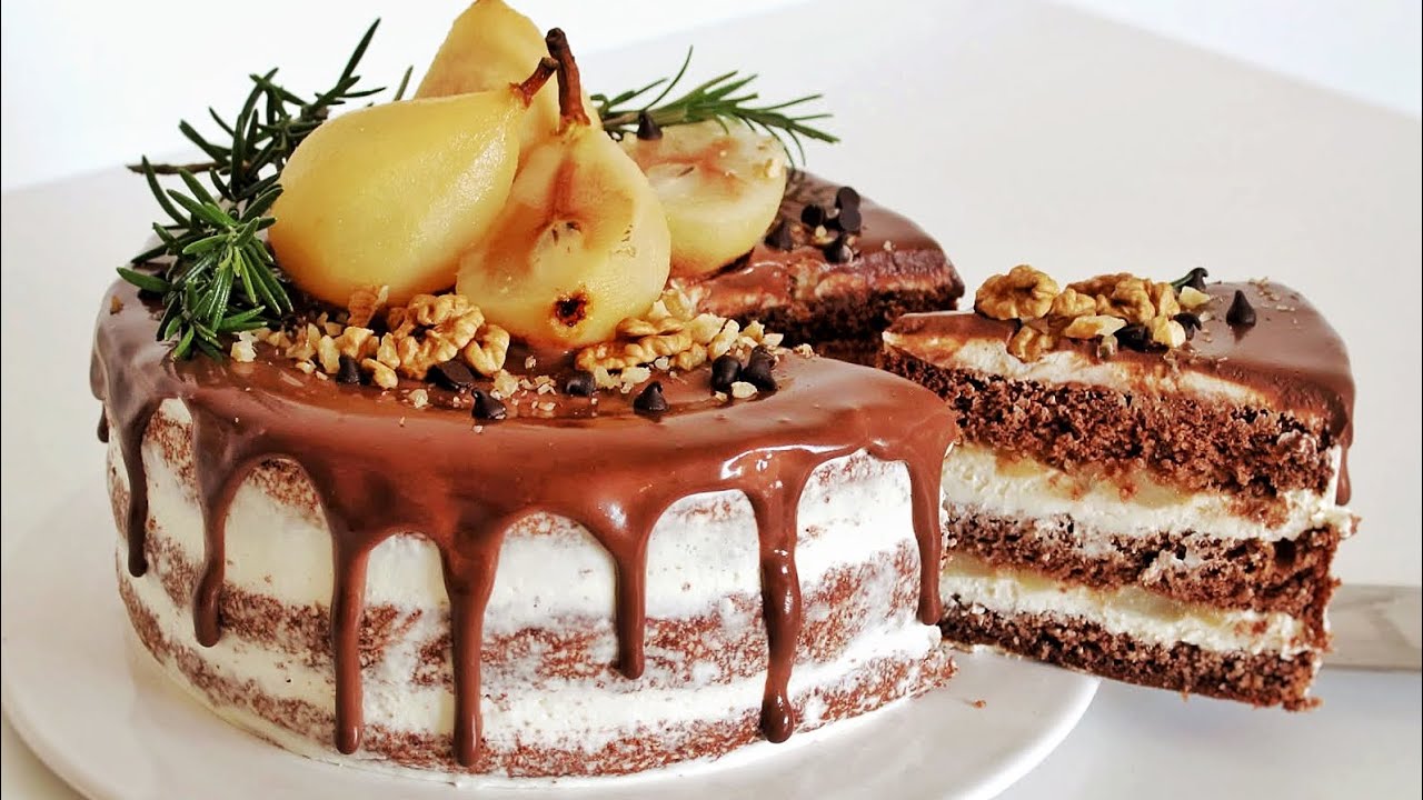 Layer cake moelleux a la poire au caramel et chocolat 🍫 🍐