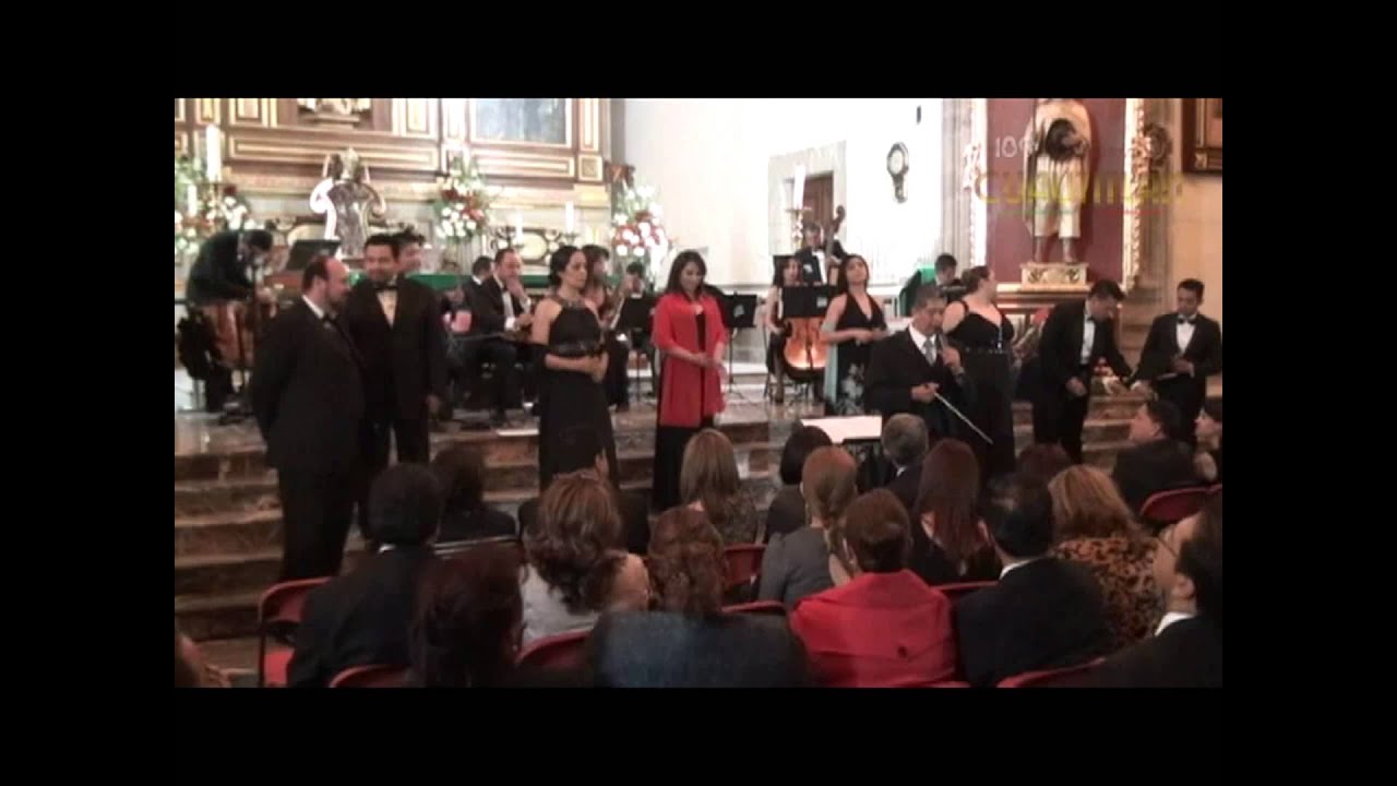 AVE MARÍA  E HIMNO A SAN JUAN DIEGO