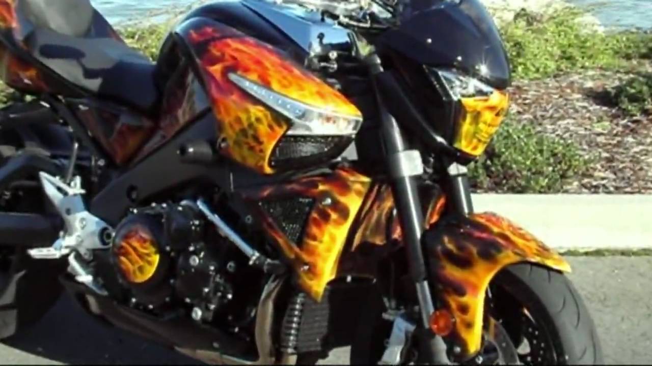 Custom Airbrushed Suzuki B-King 1340cc