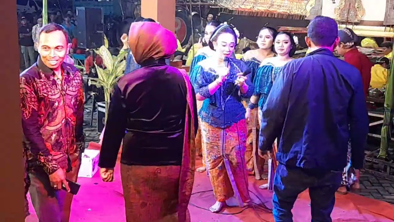 Seni: Tayub;... Tembang-tembang Terenak dan Populer,.... Campursari Langgeng Budoyo