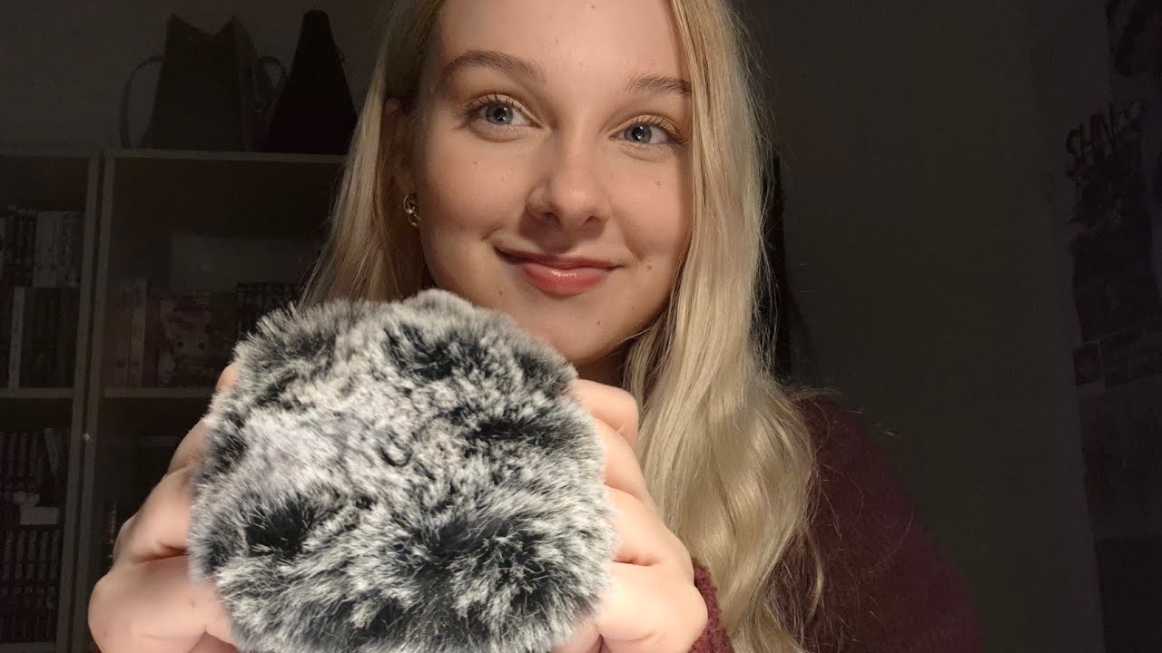 ASMR Very relaxing mic triggers 🤤 Scratching, fabric, gloves, foam cover, fluffy cover, bare mic...