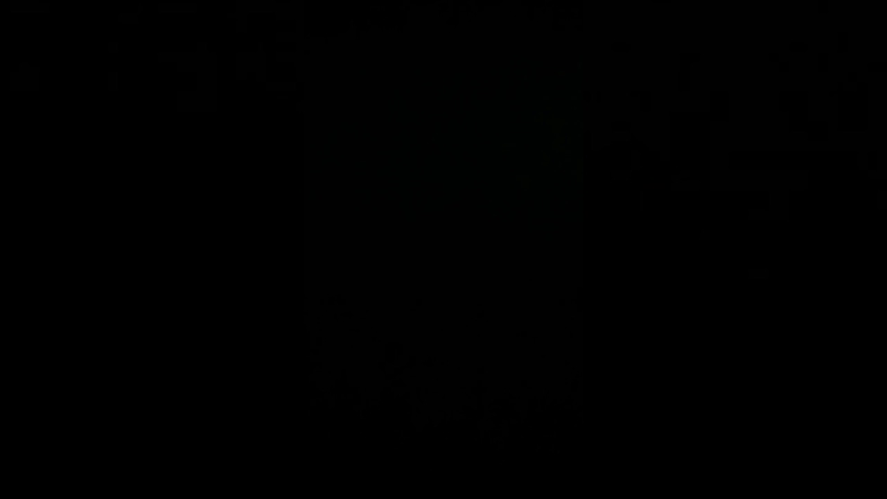 How to shoot a video in a dark room. Only few can understand!!!