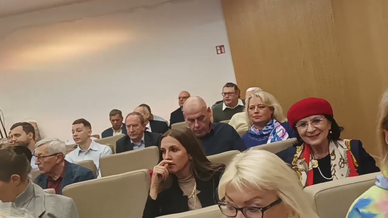 Konferencja: prof. Maria Szyszkowska, Przemysław Piasta, Łukasz Jastrzębski, Mariusz Świder.