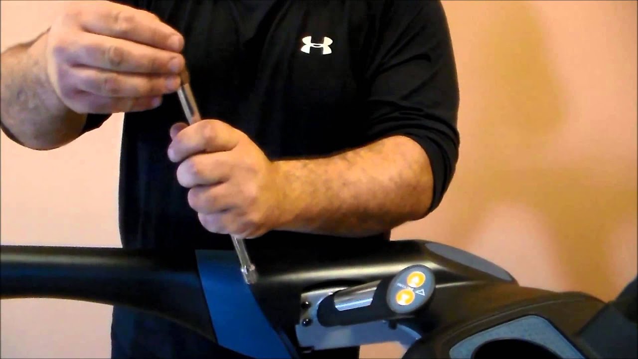 True ES 900 Treadmill Assembly Instructions Part 4 - Base Assembly