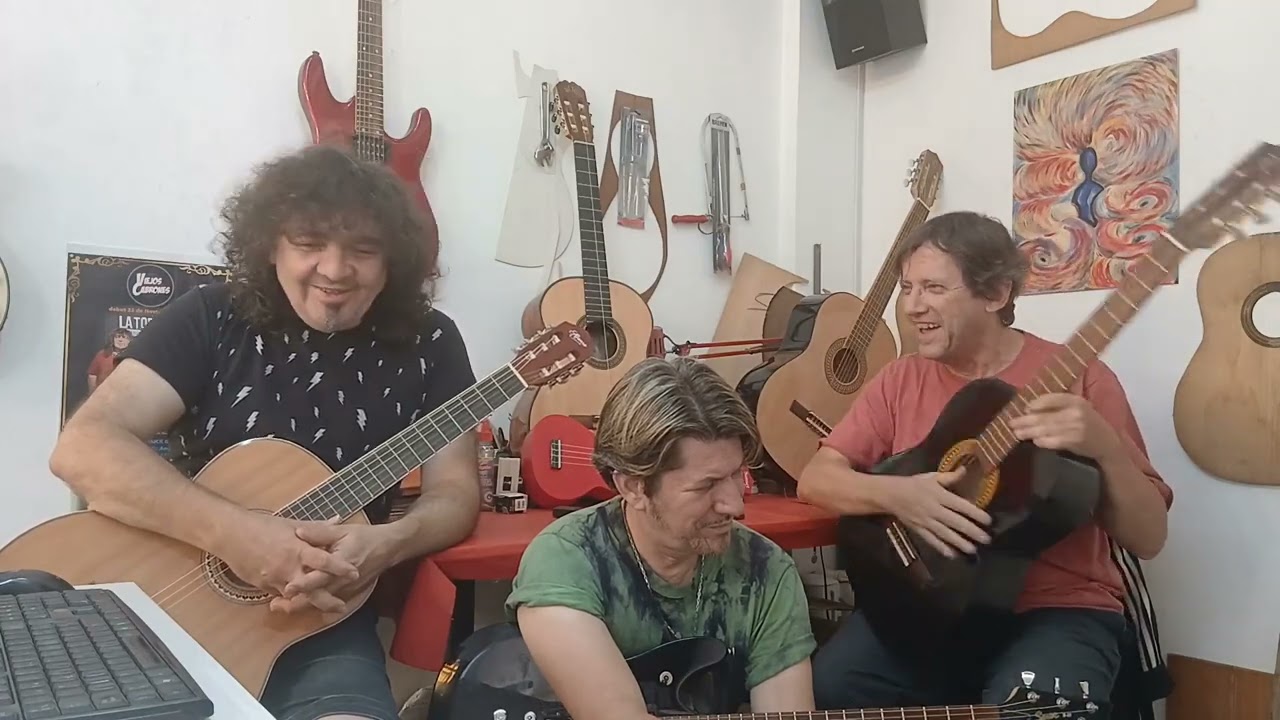 TERTULIAS INCOHERENTES - CHARLA 8 - EVOLUCION DE LAS CUERDAS DE LA GUITARRA CLÁSICA