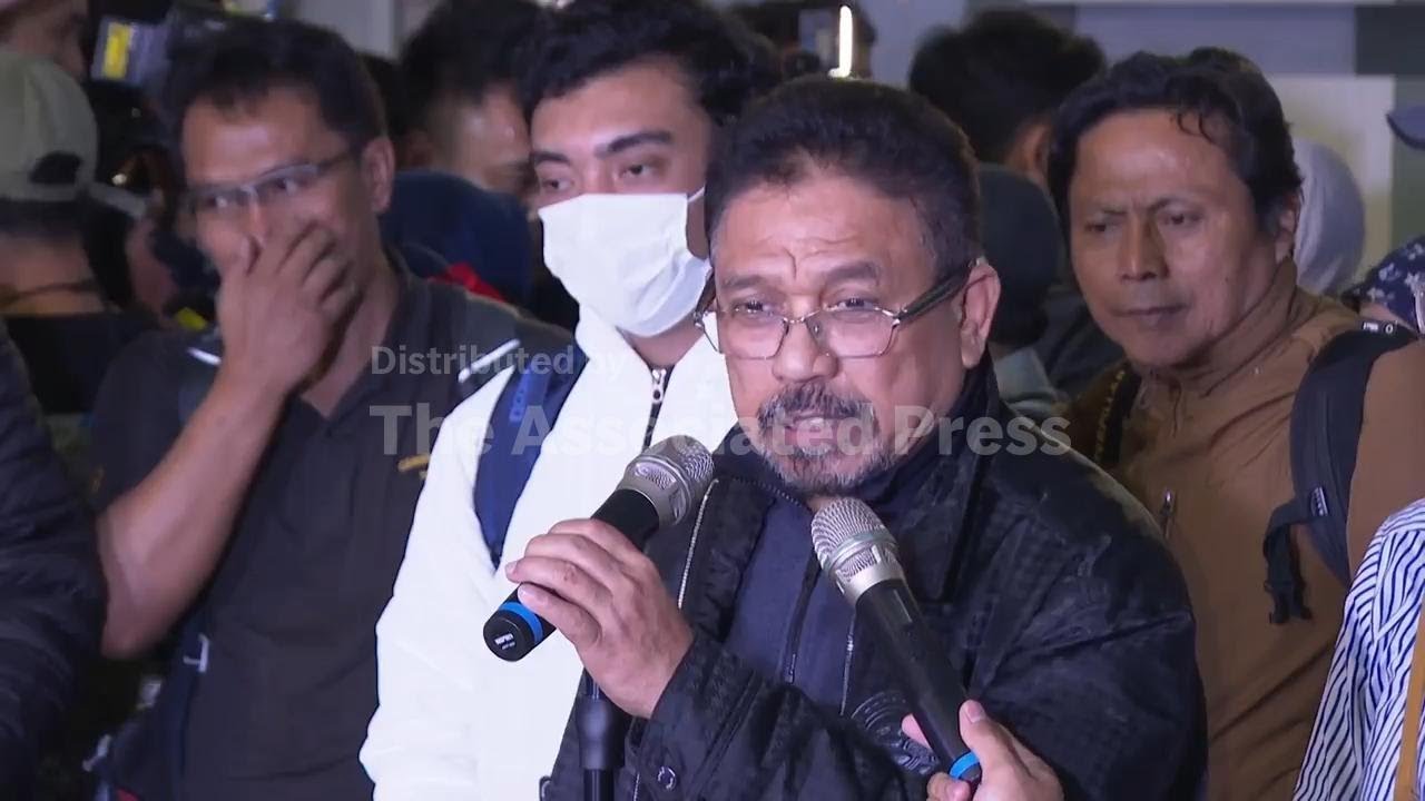 'The situation was terrifying' - Indonesian evacuees fleeing Iran arrive in Jakarta