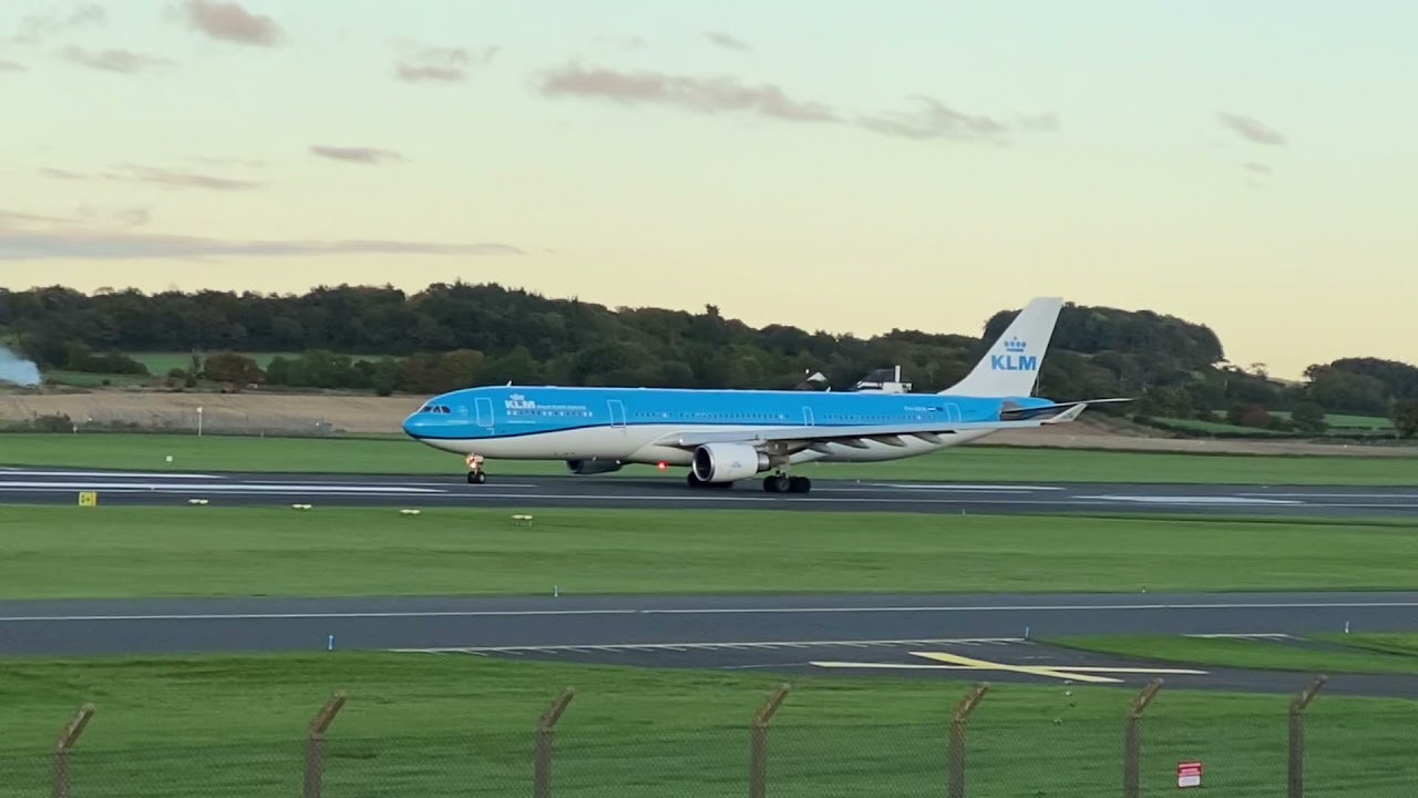 KLM A330 PH-AKA KLM677 15/10/21