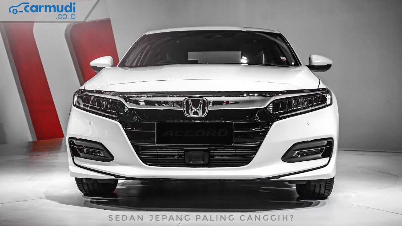 Duduk di Jok Belakang Sedan Ini, Langsung Berasa Jadi Pejabat