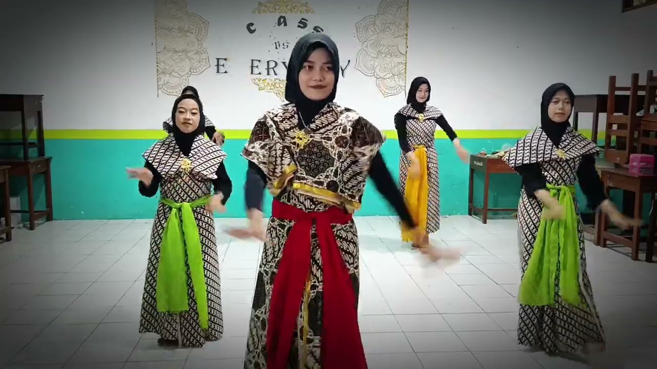 TARI KREASI DOLANAN JAWA - MA MA'ARIF NU KALIANGKRIK