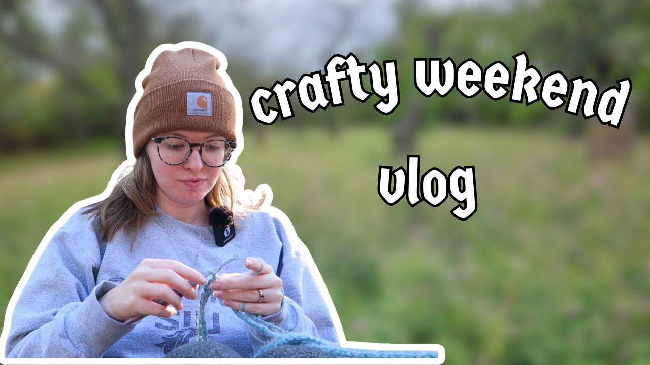 Weekend Vlog | thrifting, crocheting, coloring, artist date 🍁