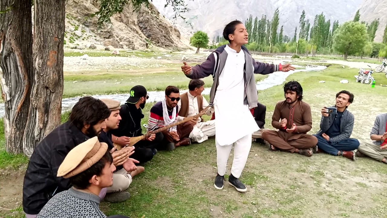 Burushaski song by a young guy from Darkut YAsin