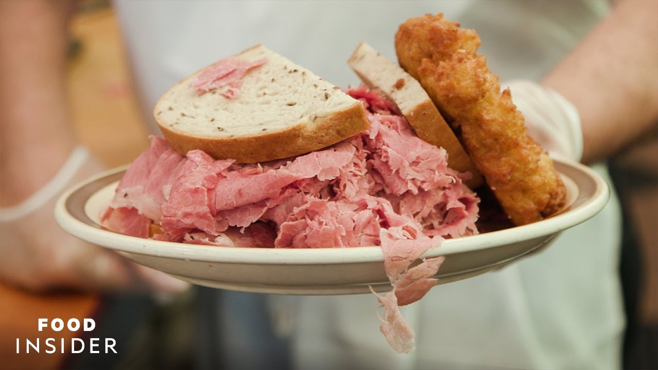 Manny's Corned Beef Sandwich Is A Chicago Icon