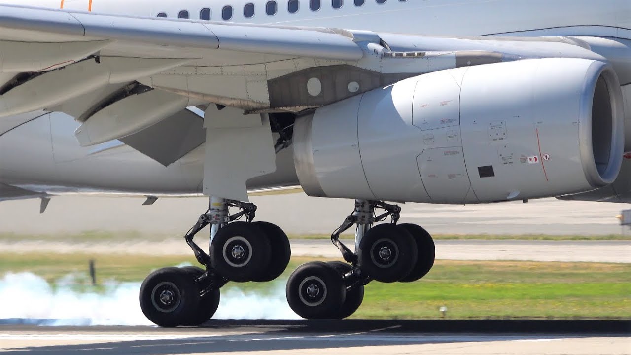 STUNNING Close-up Landings | Plane Spotting at Vancouver YVR
