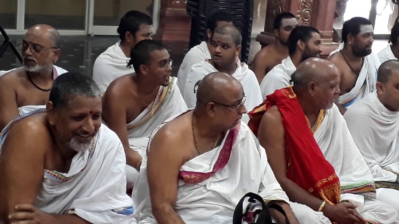 Veda sabha at Sri Venkateswara swamy Temple, Labbipet, Vijayawada on 17.10.2018