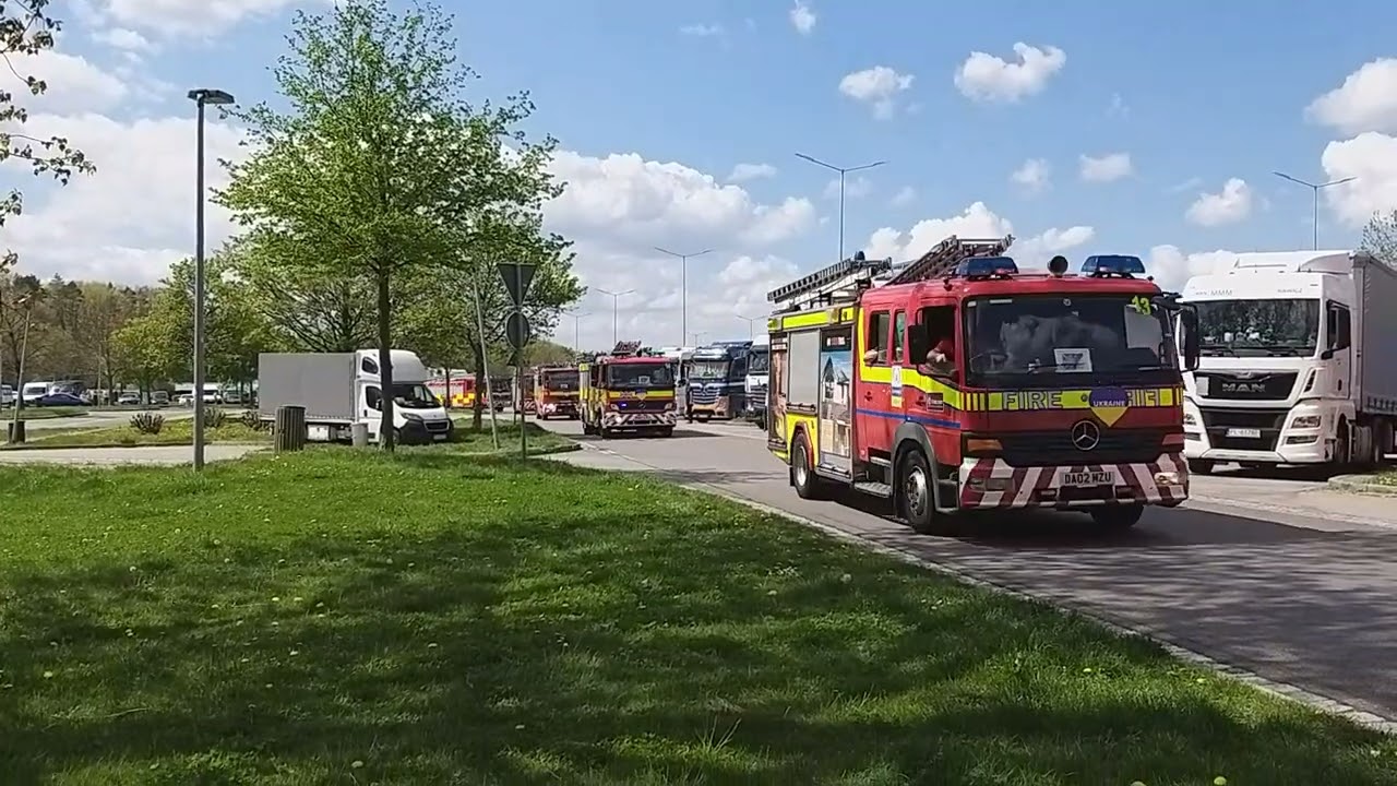Fire Engines on their way to Ukraine from the UK...