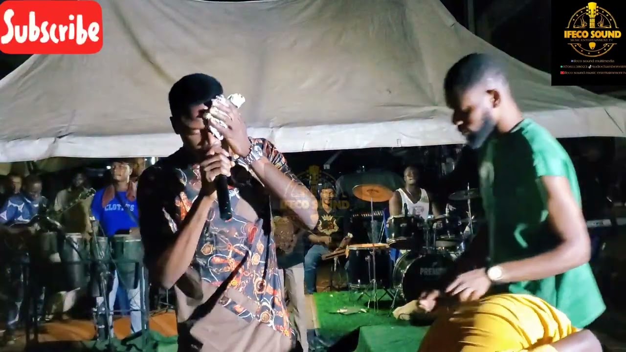 Sir Chris (OMEZI MMADU) ON STAGE