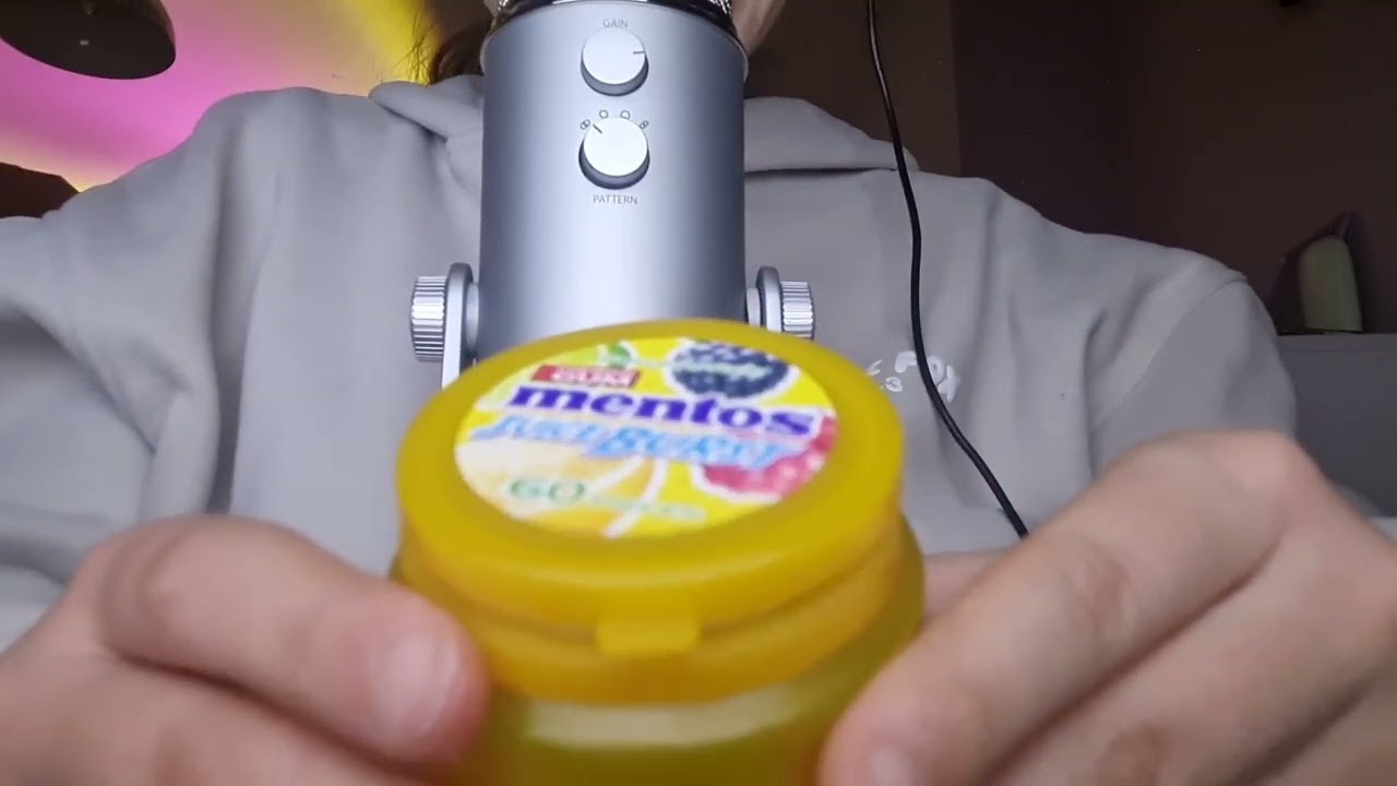 my first asmr video!! :) 